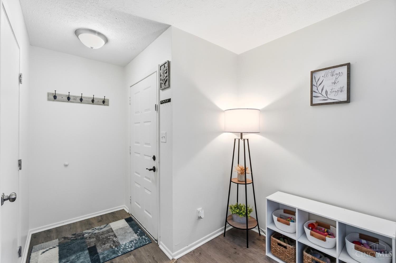 2221 Joshua Circle, Turtle Creek Twp, OH, 45044 — photo 7