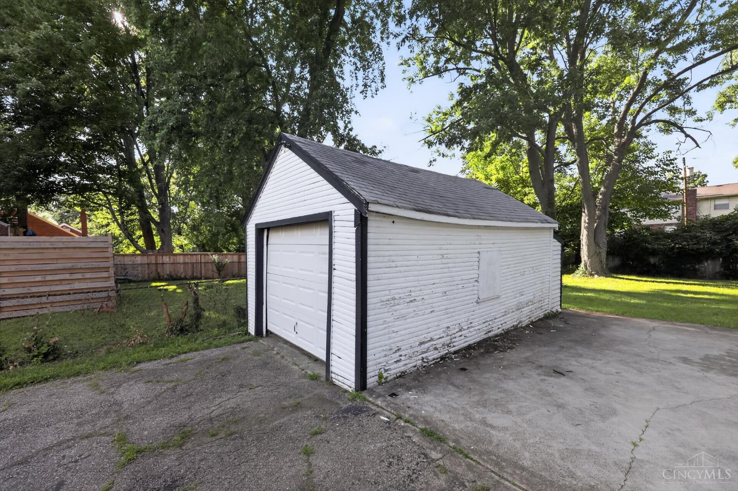 4312 Kugler Mill Road, Sycamore Twp, OH, 45236 — photo 30