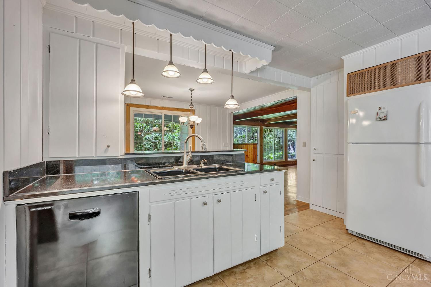 887 Oxford Middletown Road, Milford Twp, OH, 45013 — photo 12