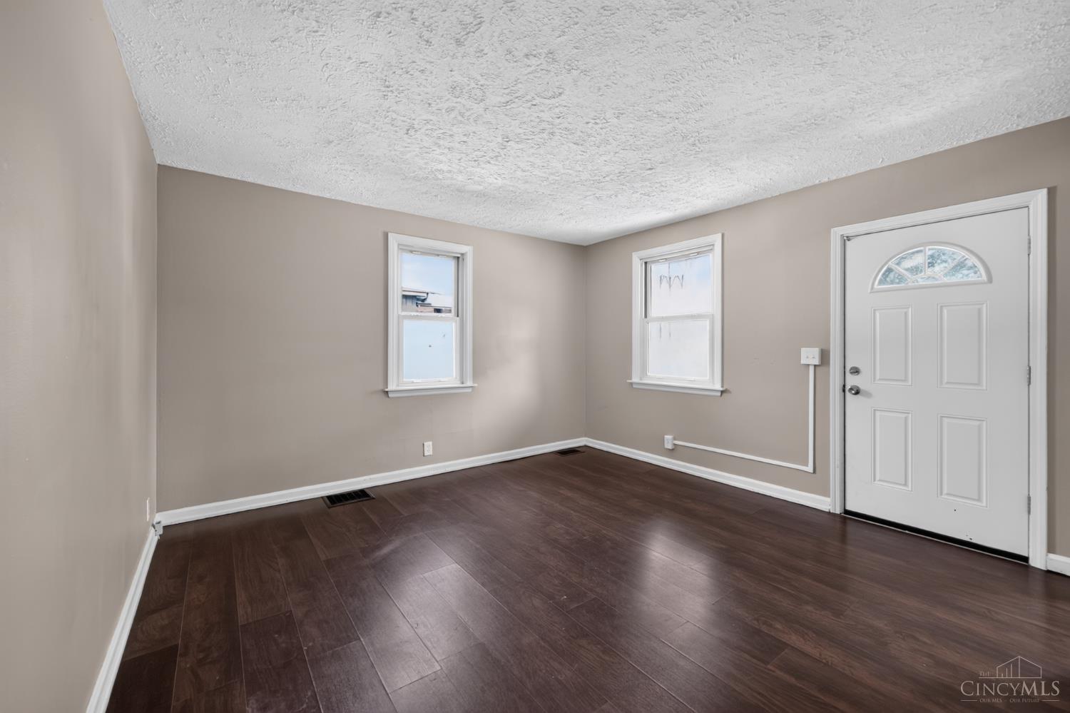 4312 Kugler Mill Road, Sycamore Twp, OH, 45236 — photo 6