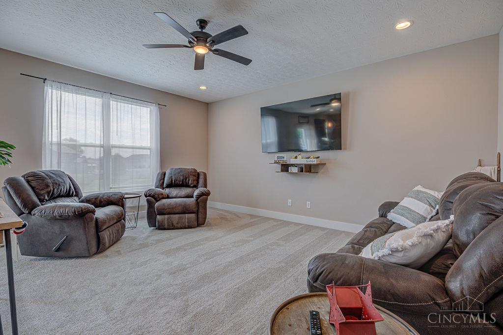 318 Brampton Place, Trenton, OH, 45067 — photo 12