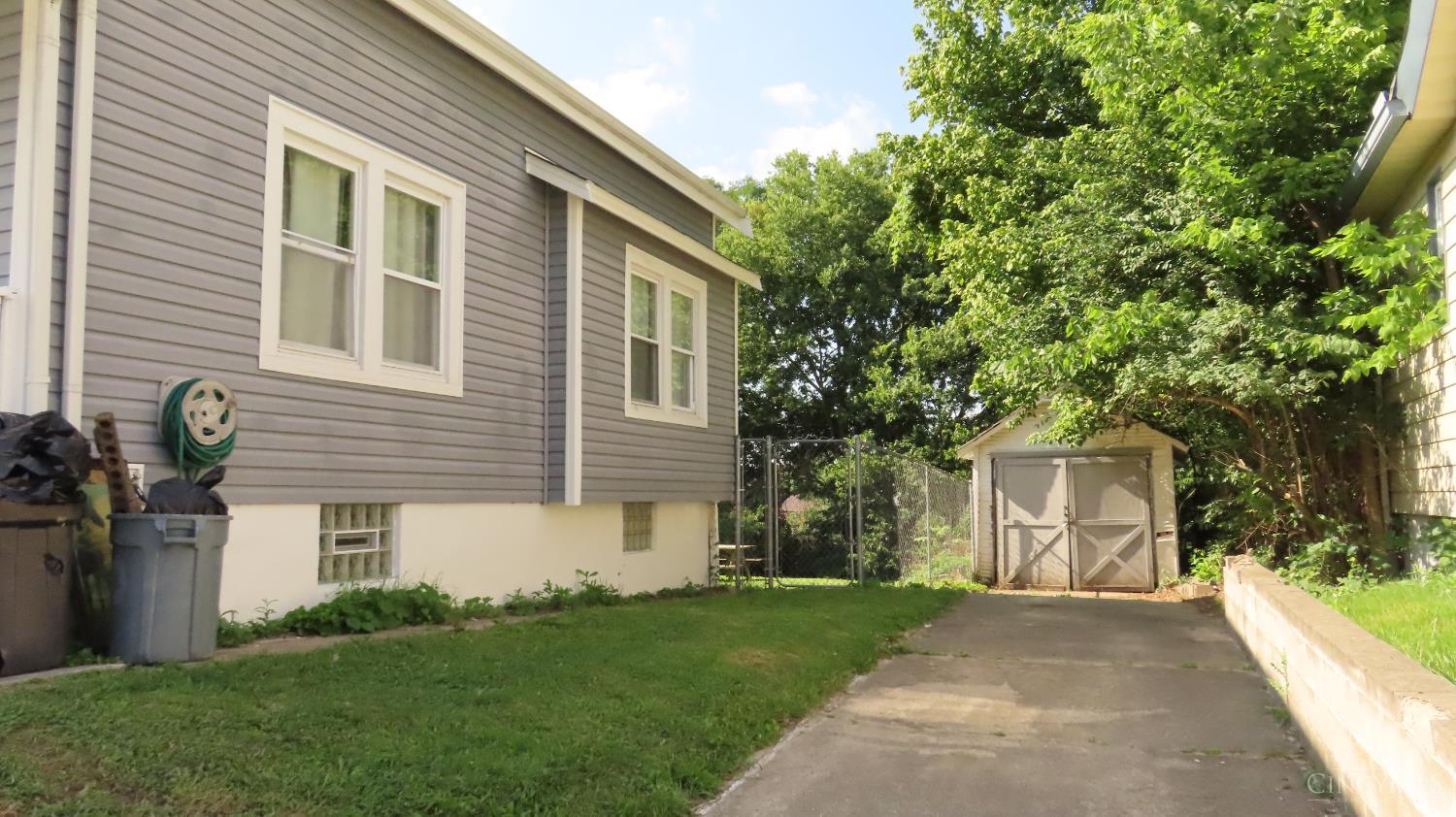 4302 Harding Avenue, Cheviot, OH, 45211 — photo 25
