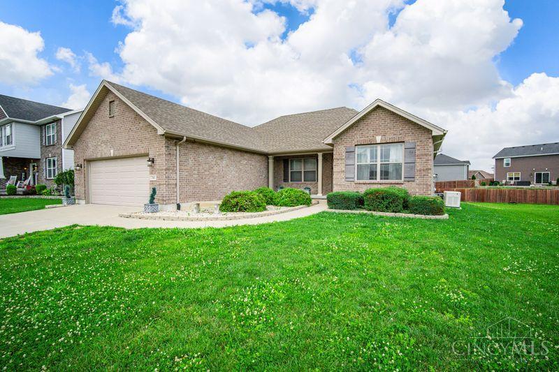 246 Auburn Meadows Court, Carlisle, OH, 45005 — photo 2