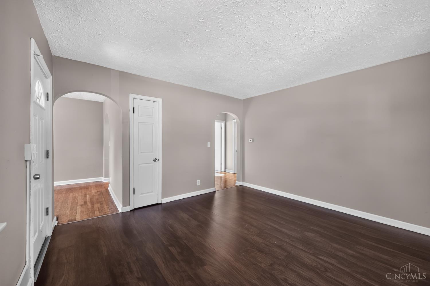 4312 Kugler Mill Road, Sycamore Twp, OH, 45236 — photo 5
