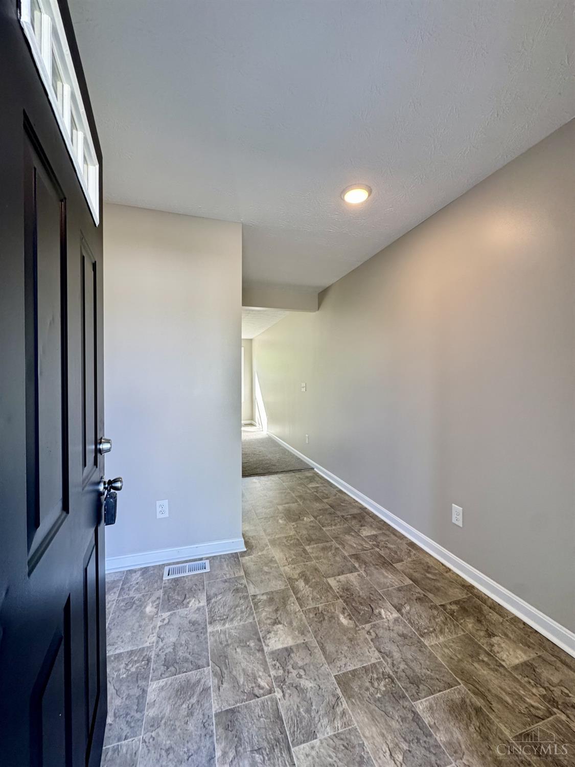 2905 Pine Leaf Court, Hamilton, OH, 45013 — photo 6