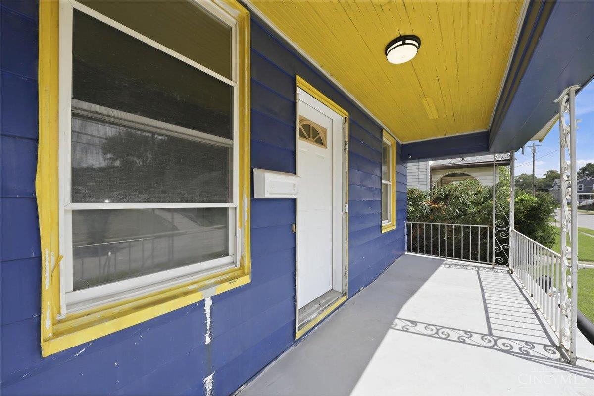6801 Fairpark Avenue, Cincinnati, OH, 45216 — photo 2