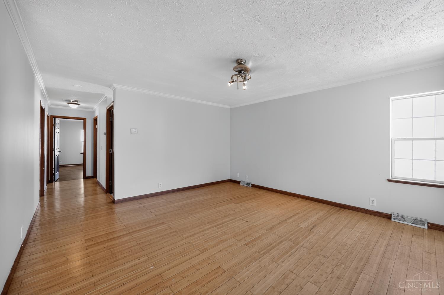 164 Sixty Sixth Street, Cincinnati, OH, 45216 — photo 8