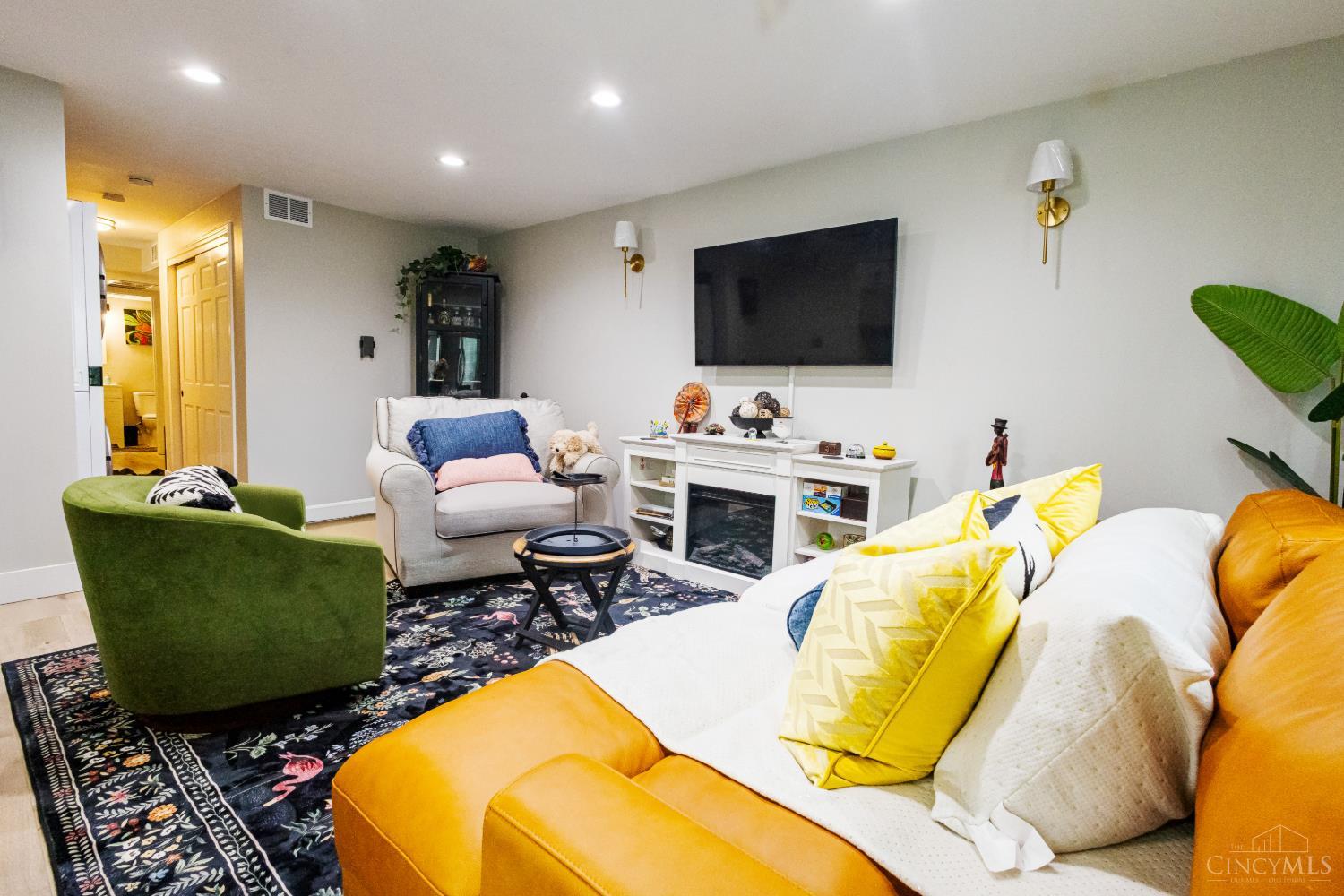 1110 Springfield Pike #15, Wyoming, OH, 45215 — photo 11