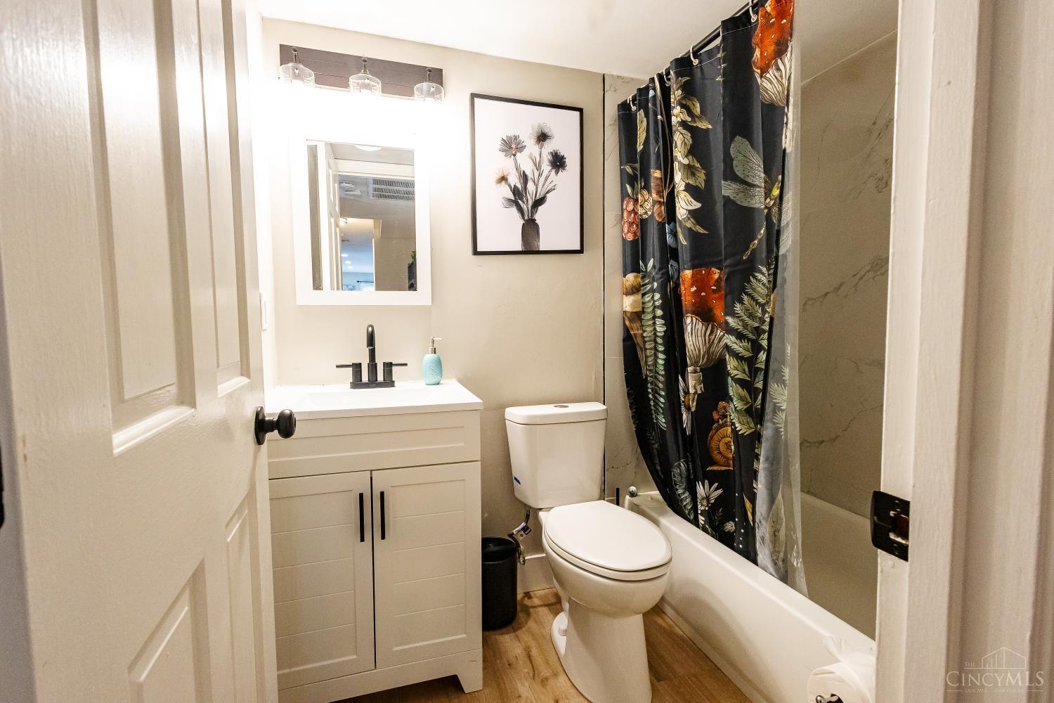 1110 Springfield Pike #15, Wyoming, OH, 45215 — photo 15