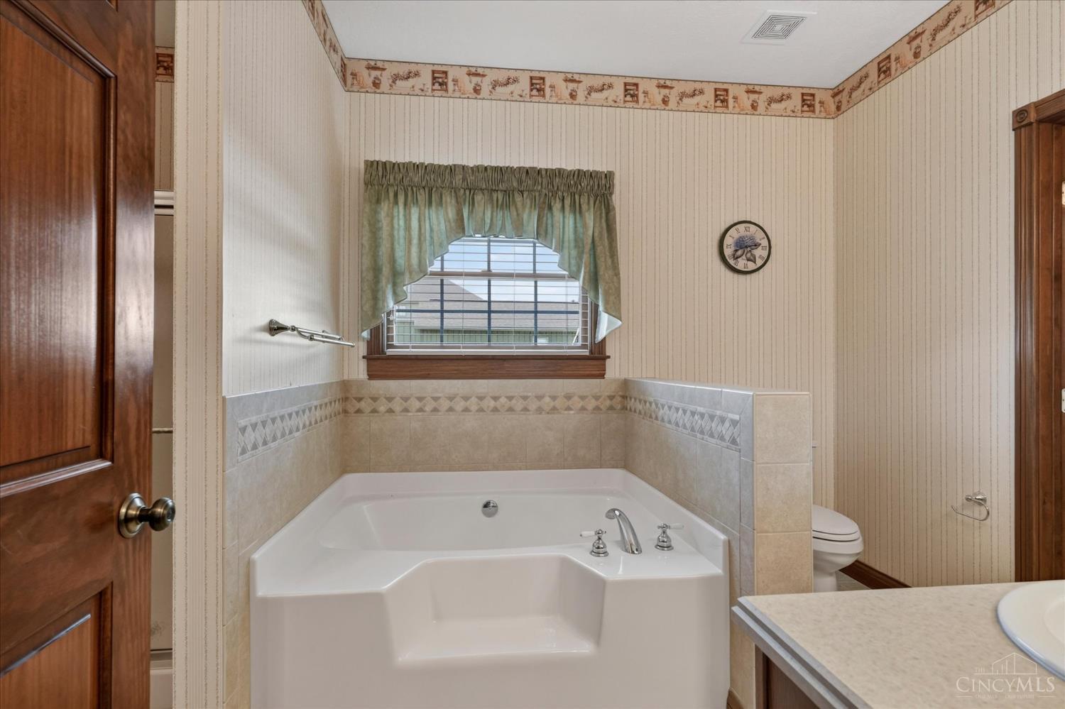 6977 Prouty Drive, Liberty Twp, OH, 45133 — photo 26
