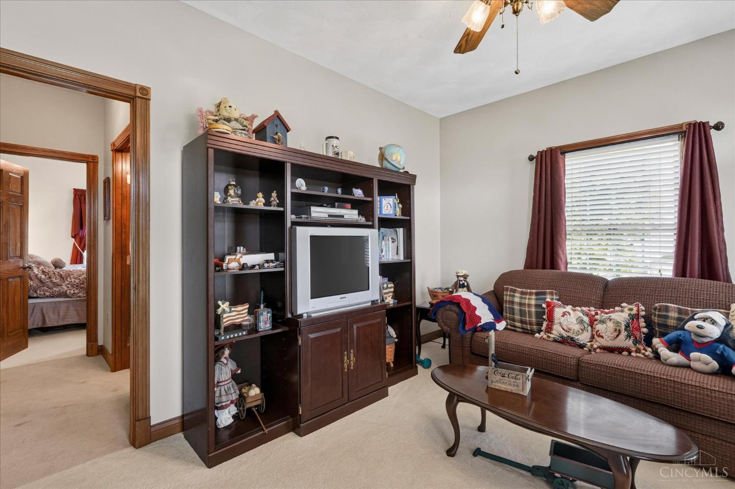 6977 Prouty Drive, Liberty Twp, OH, 45133 — photo 32