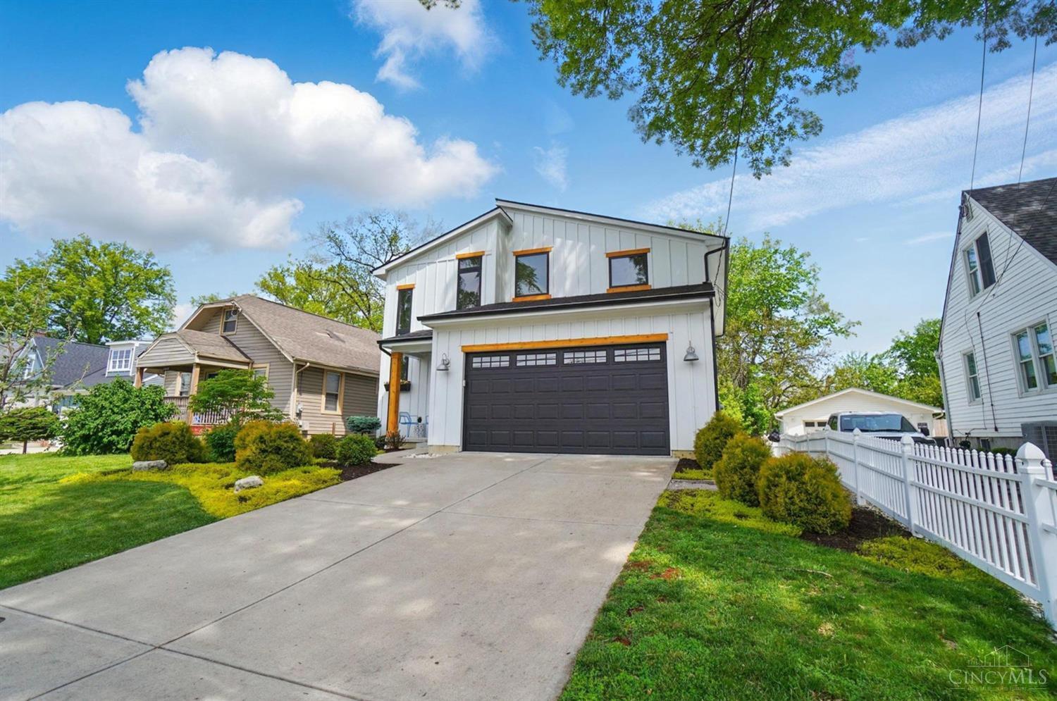 4846 Myrtle Avenue, Blue Ash, OH, 45242 — photo 3