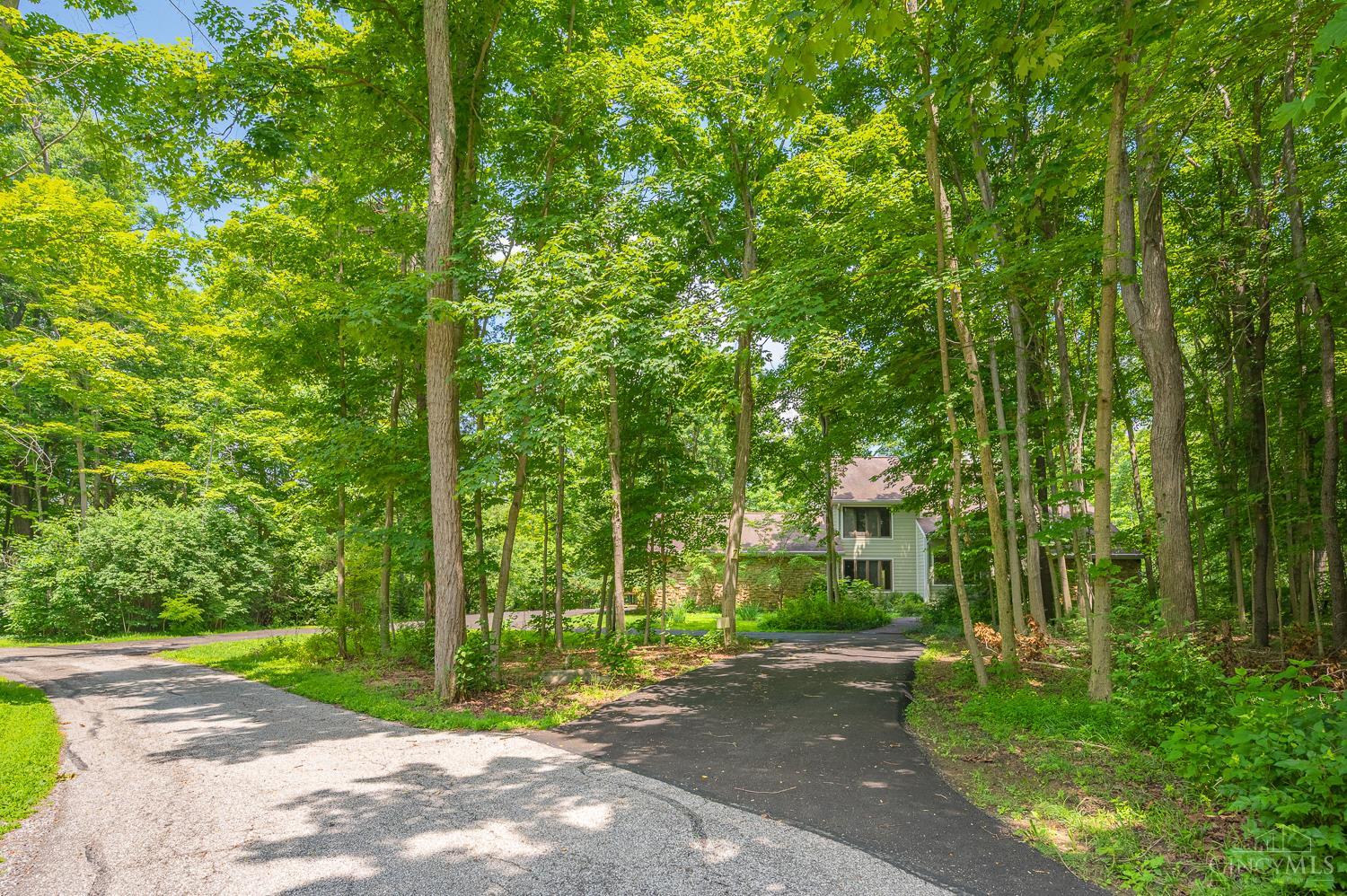 7 Laurelwood Drive, Miami Twp, OH, 45150 — photo 6