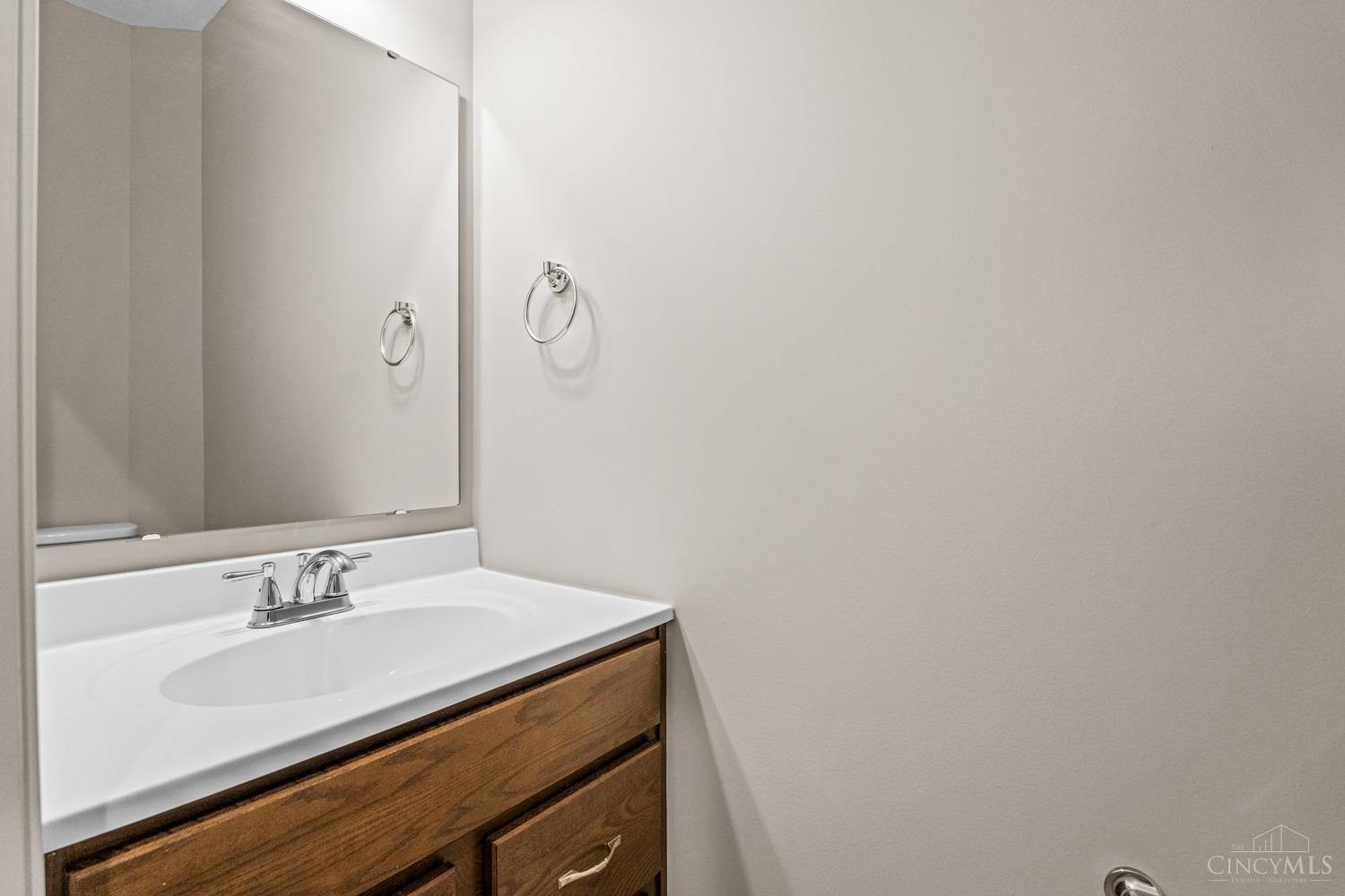 2076 Barleybrook Street, Batavia Twp, OH, 45103 — photo 15