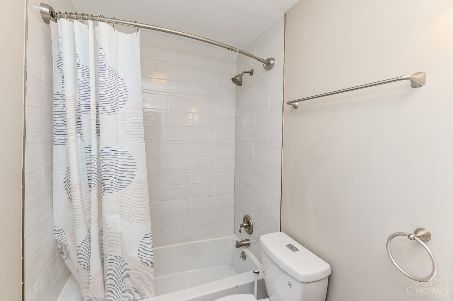 7844 Remington Road, Montgomery, OH, 45242 — photo 22