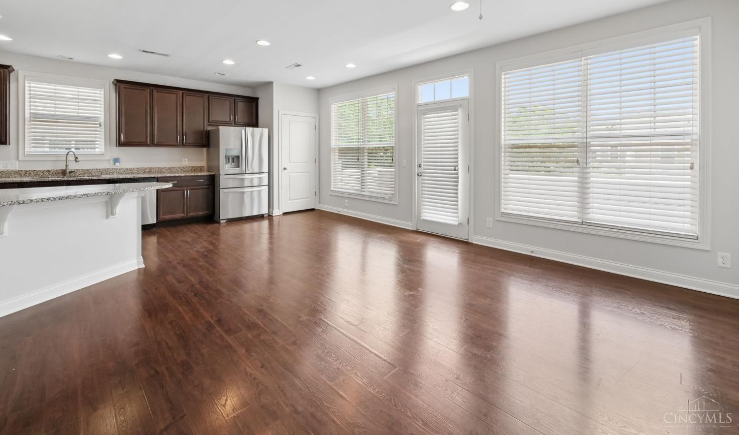 2924 Eden Avenue, Cincinnati, OH, 45219 — photo 2