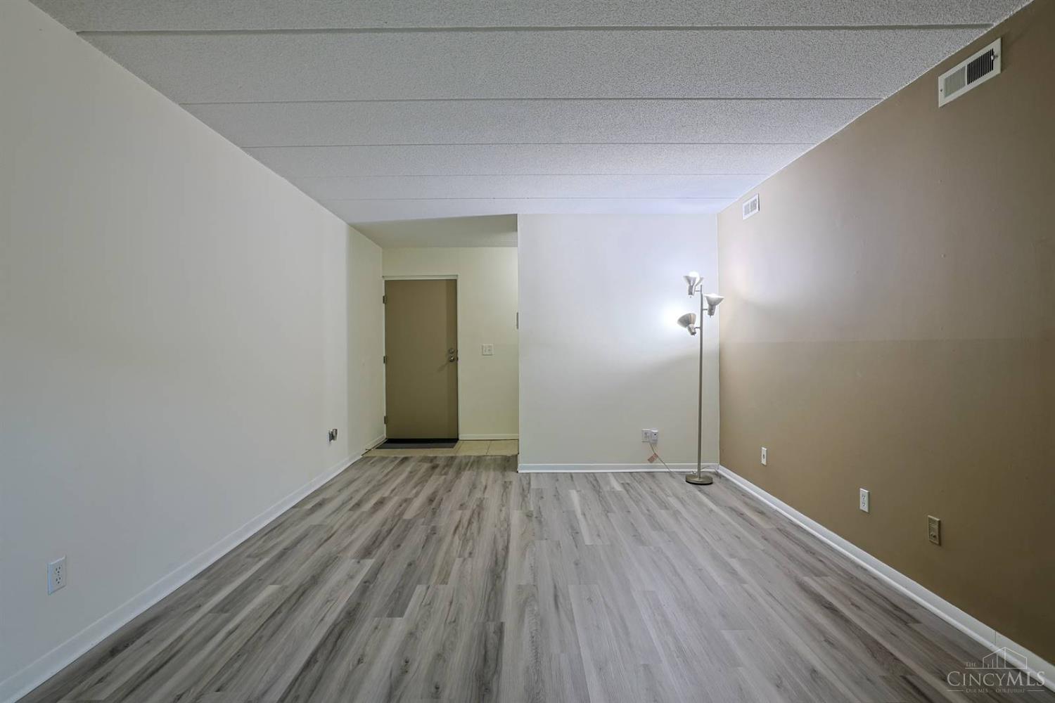 458 Grand Avenue #1, Cincinnati, OH, 45205 — photo 7