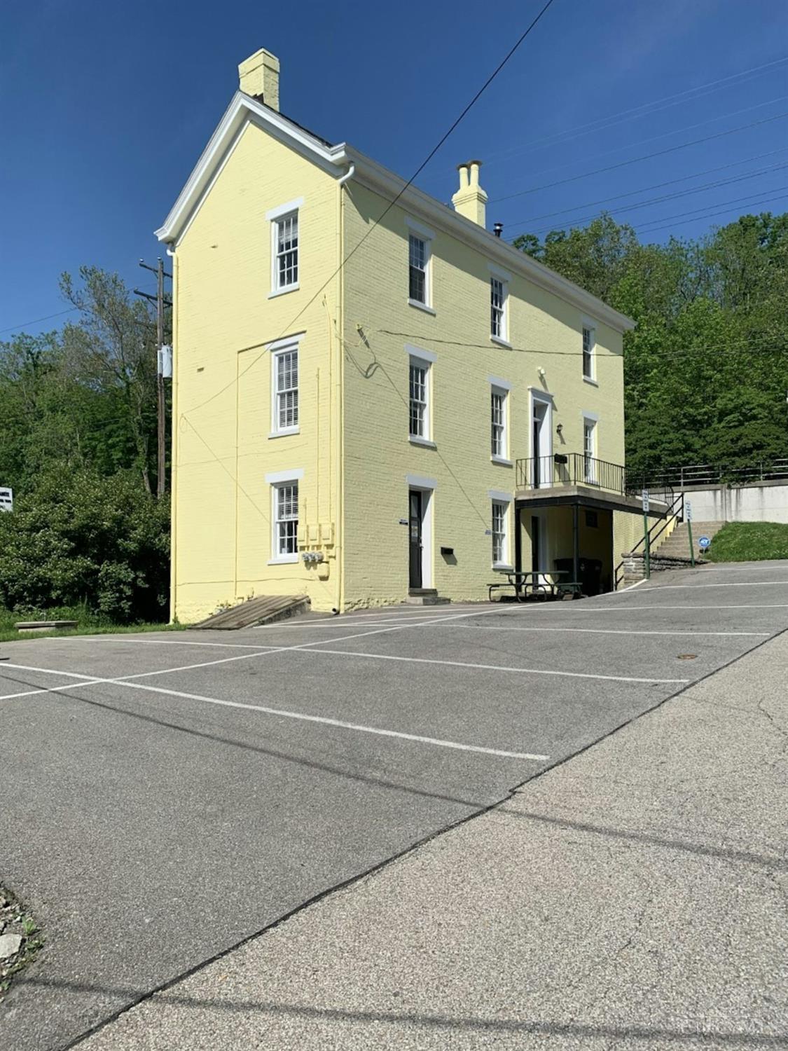 102 Wooster Pike, Milford, OH, 45150 — photo 11