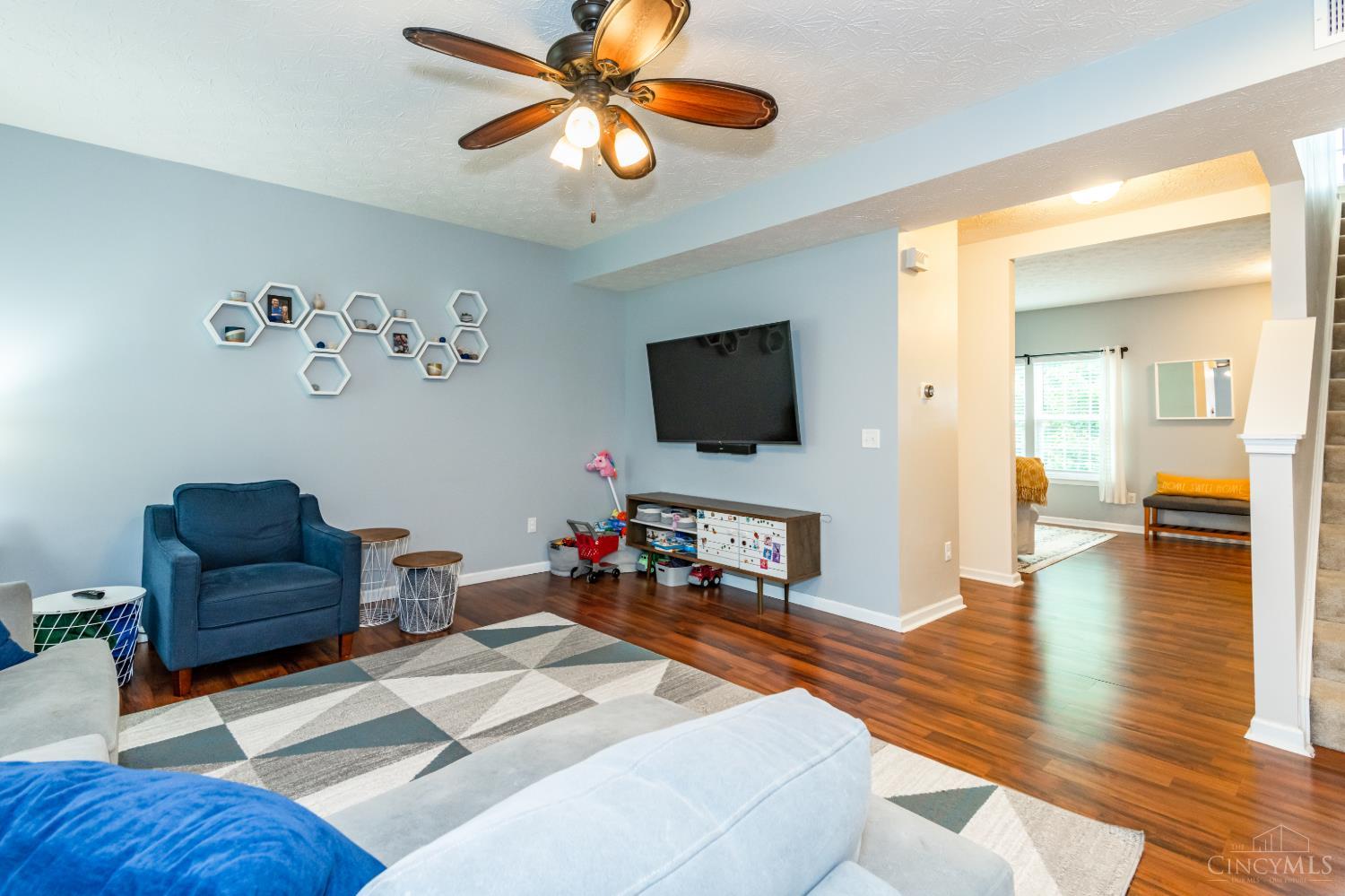 5295 Venetian Way, Hamilton Twp, OH, 45152 — photo 8