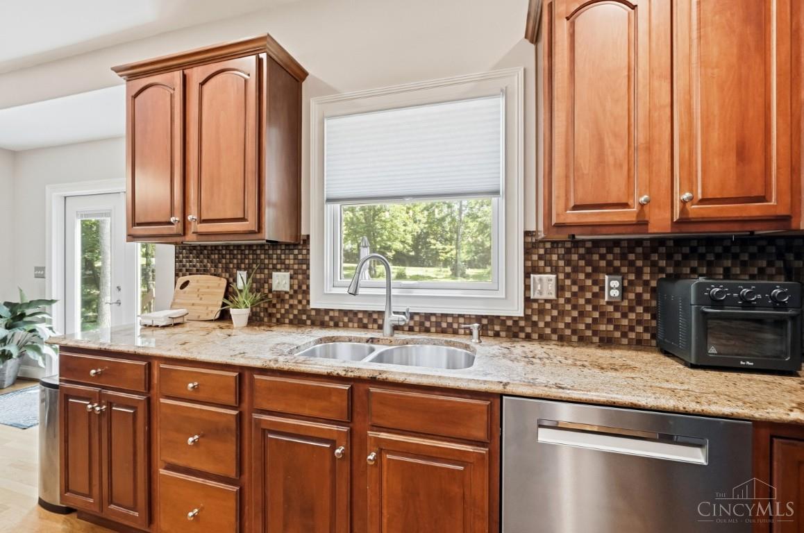 1491 Greystone Lane, Miami Twp, OH, 45150 — photo 25
