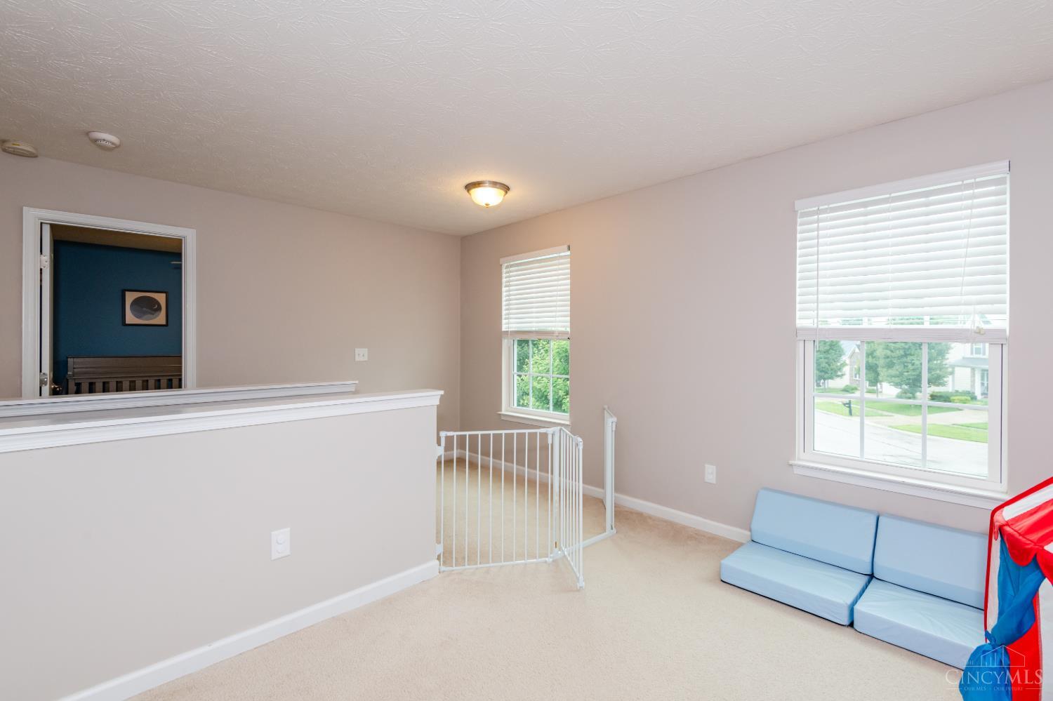 5295 Venetian Way, Hamilton Twp, OH, 45152 — photo 22