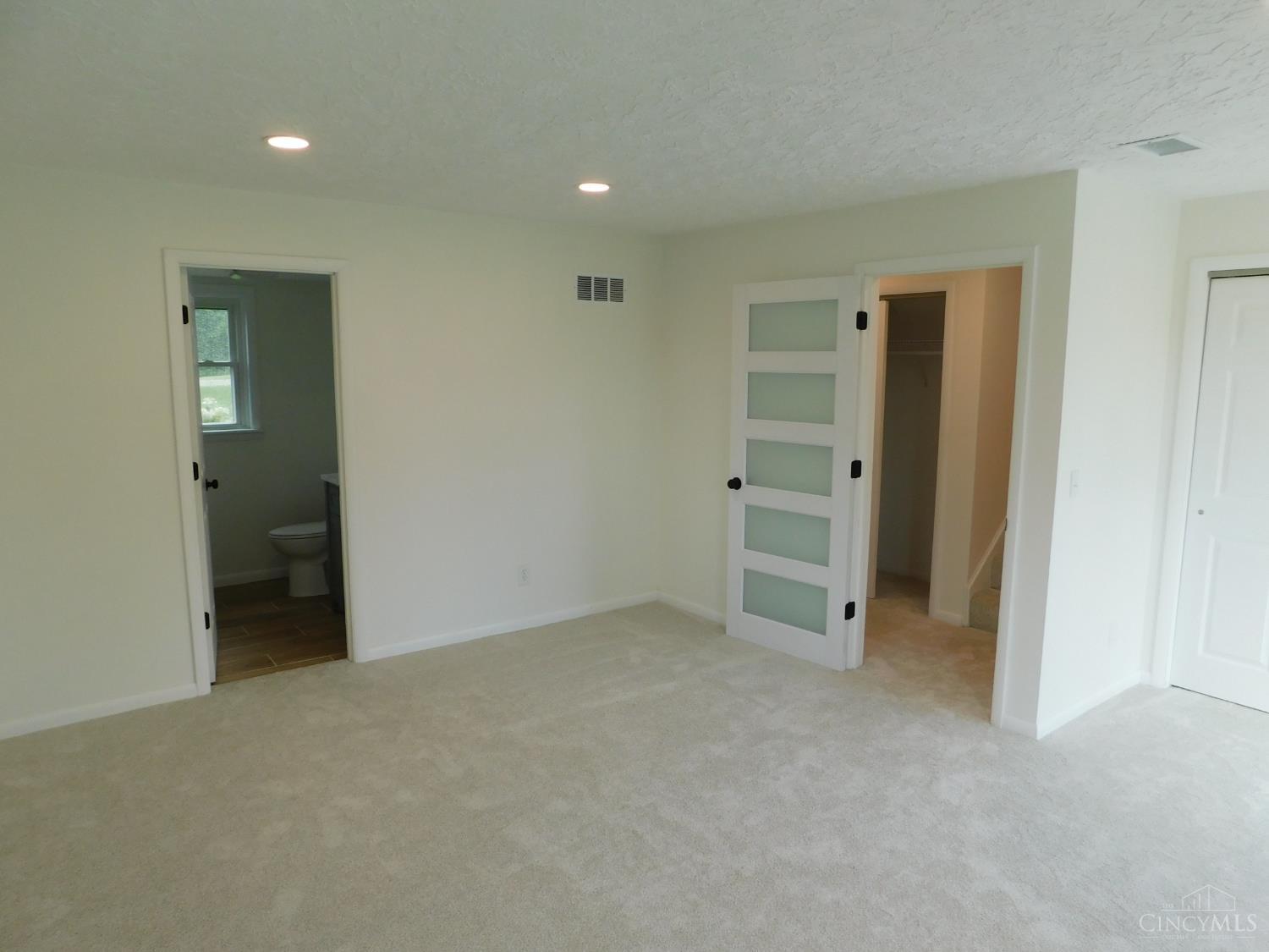 11542 Carolina Trace Road, Harrison Twp, OH, 45030 — photo 10