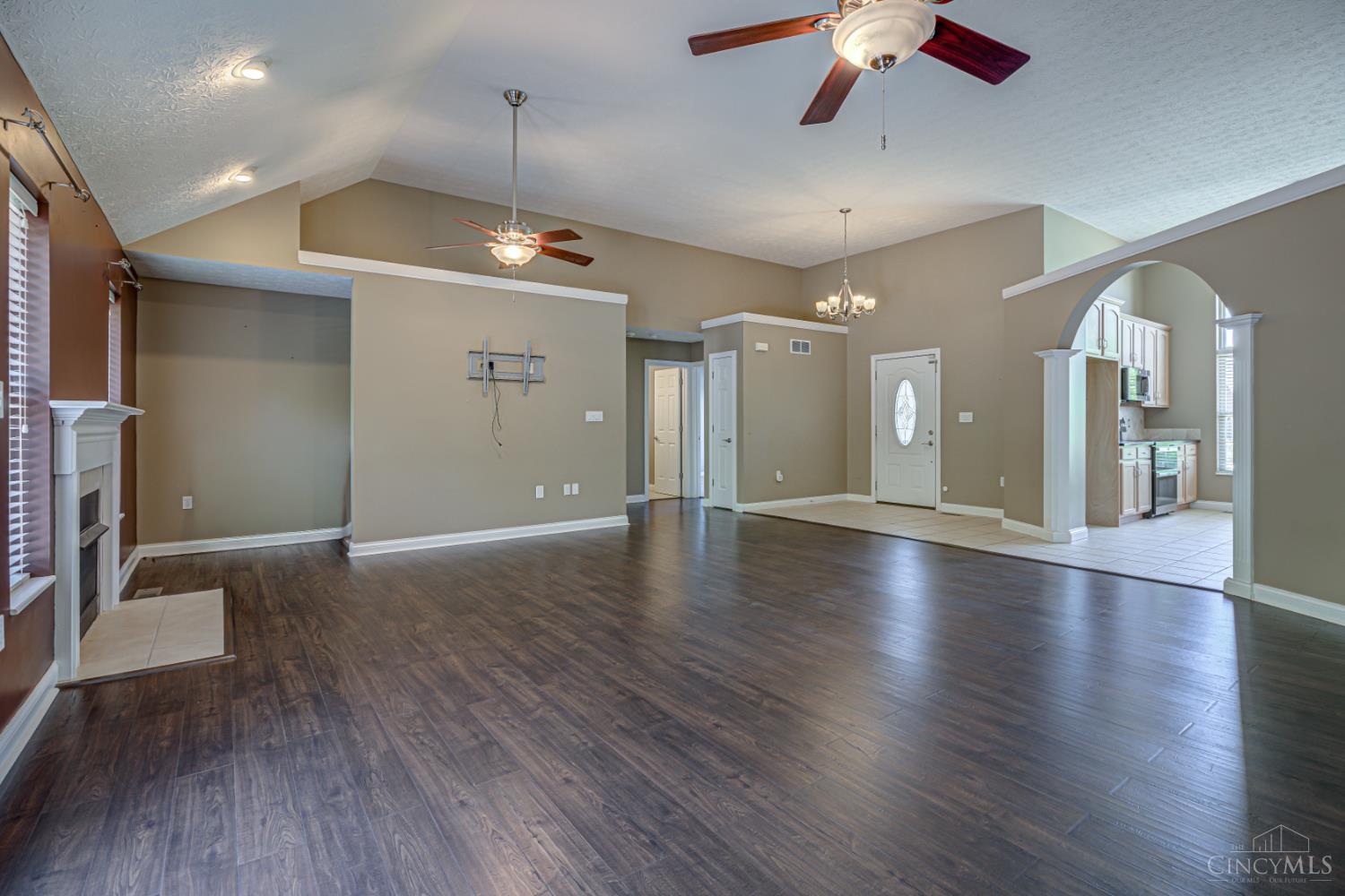 24563 Park Place Estates Drive, Lawrenceburg, IN, 47025 — photo 9