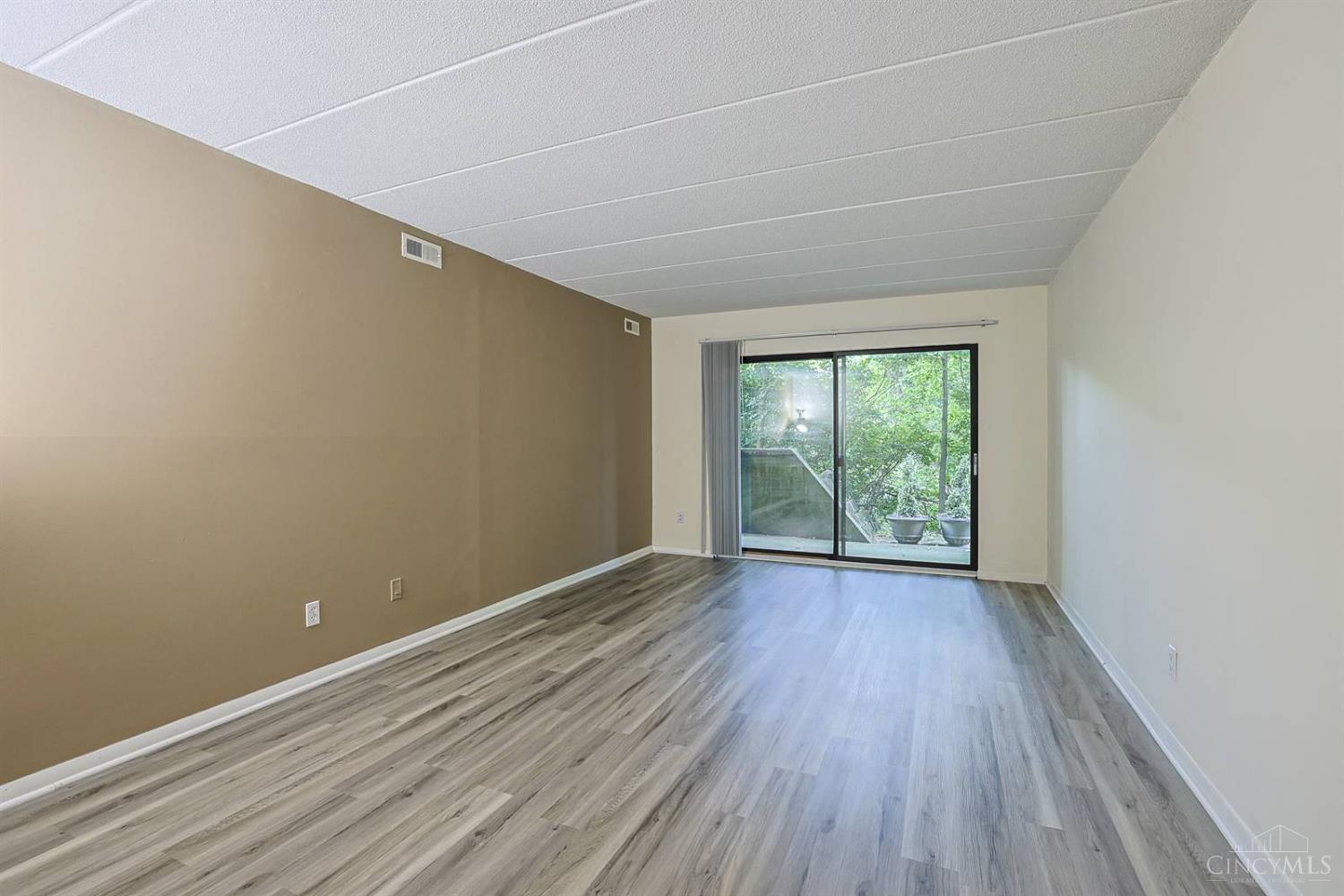 458 Grand Avenue #1, Cincinnati, OH, 45205 — photo 4