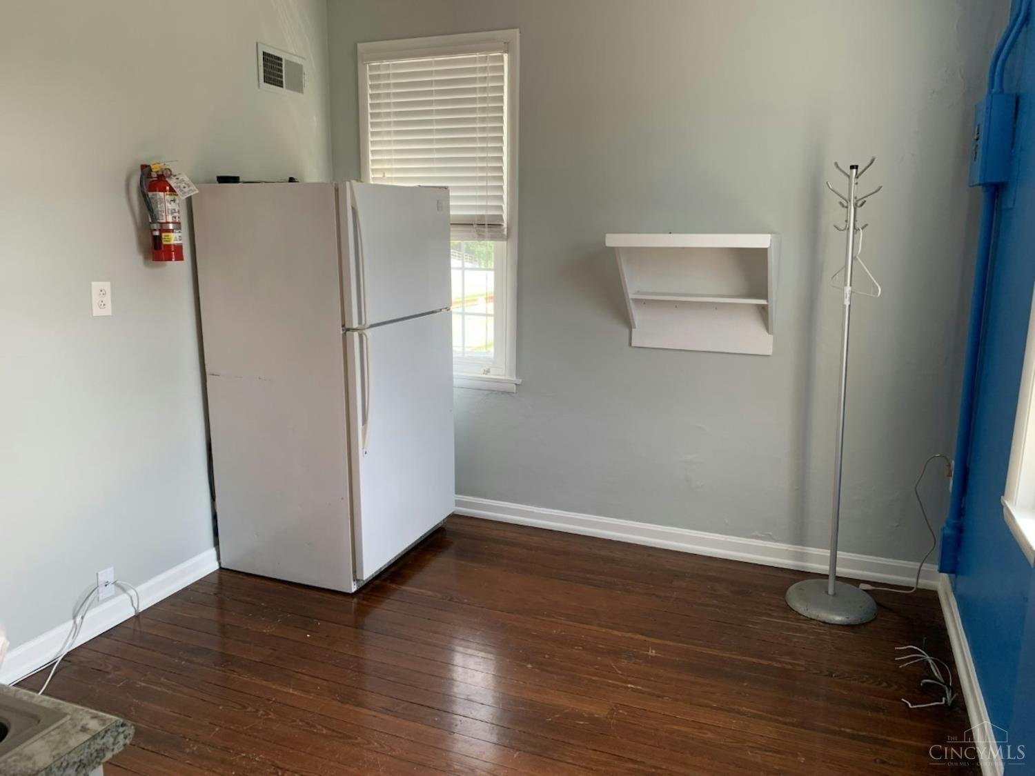 102 Wooster Pike, Milford, OH, 45150 — photo 10