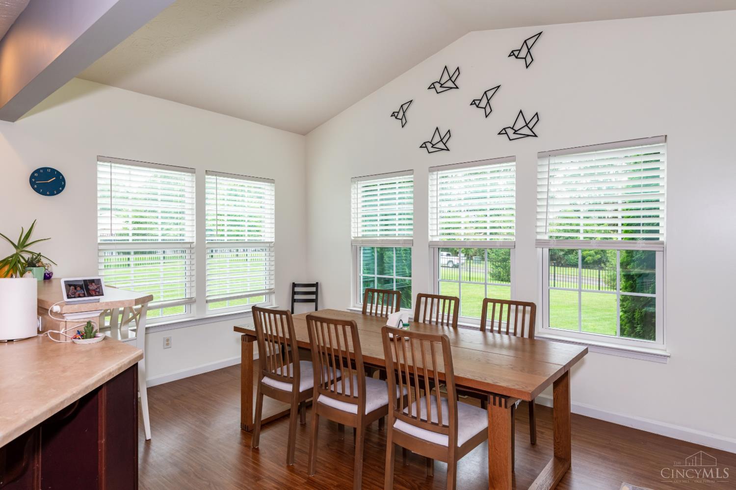 5295 Venetian Way, Hamilton Twp, OH, 45152 — photo 12