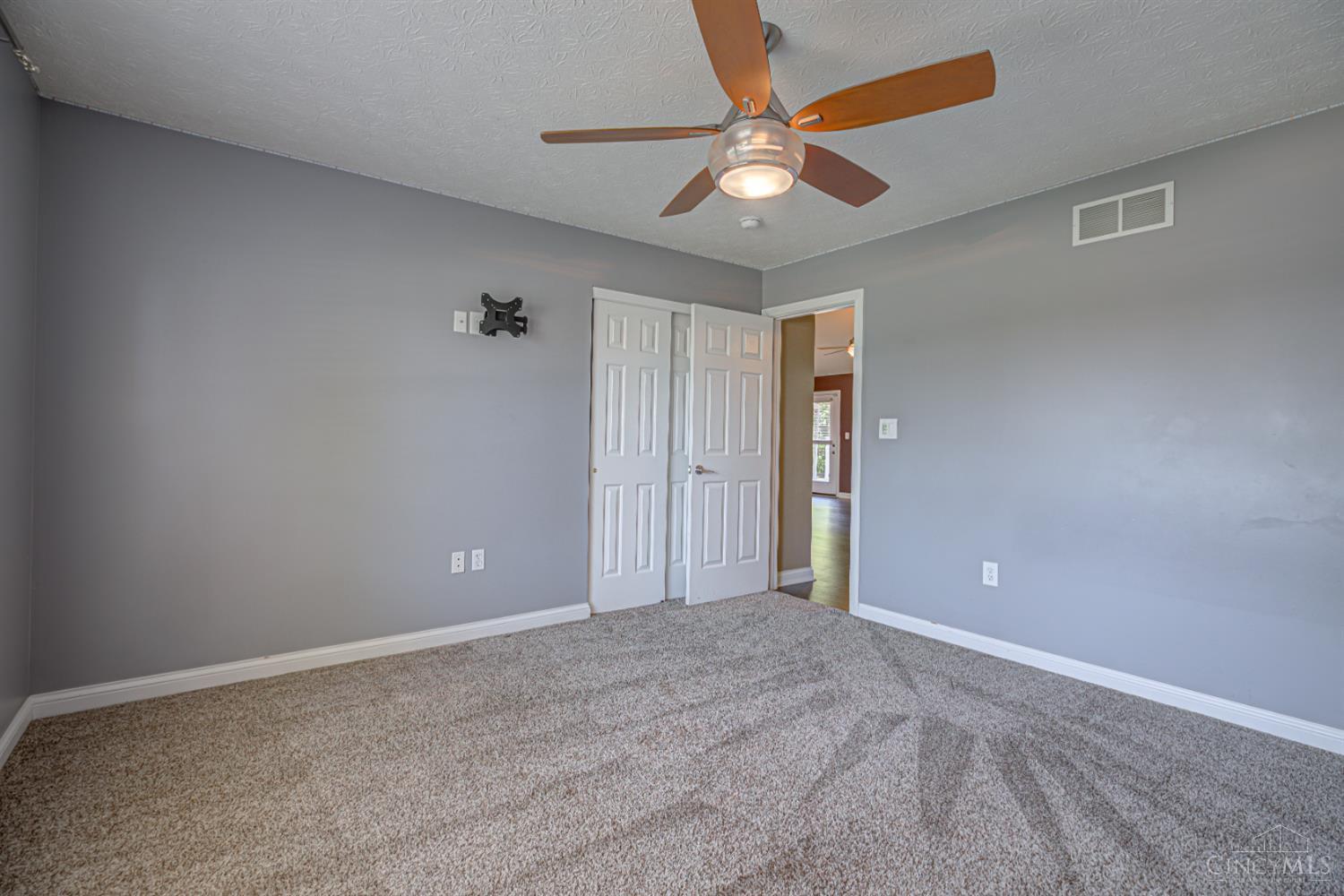 24563 Park Place Estates Drive, Lawrenceburg, IN, 47025 — photo 27