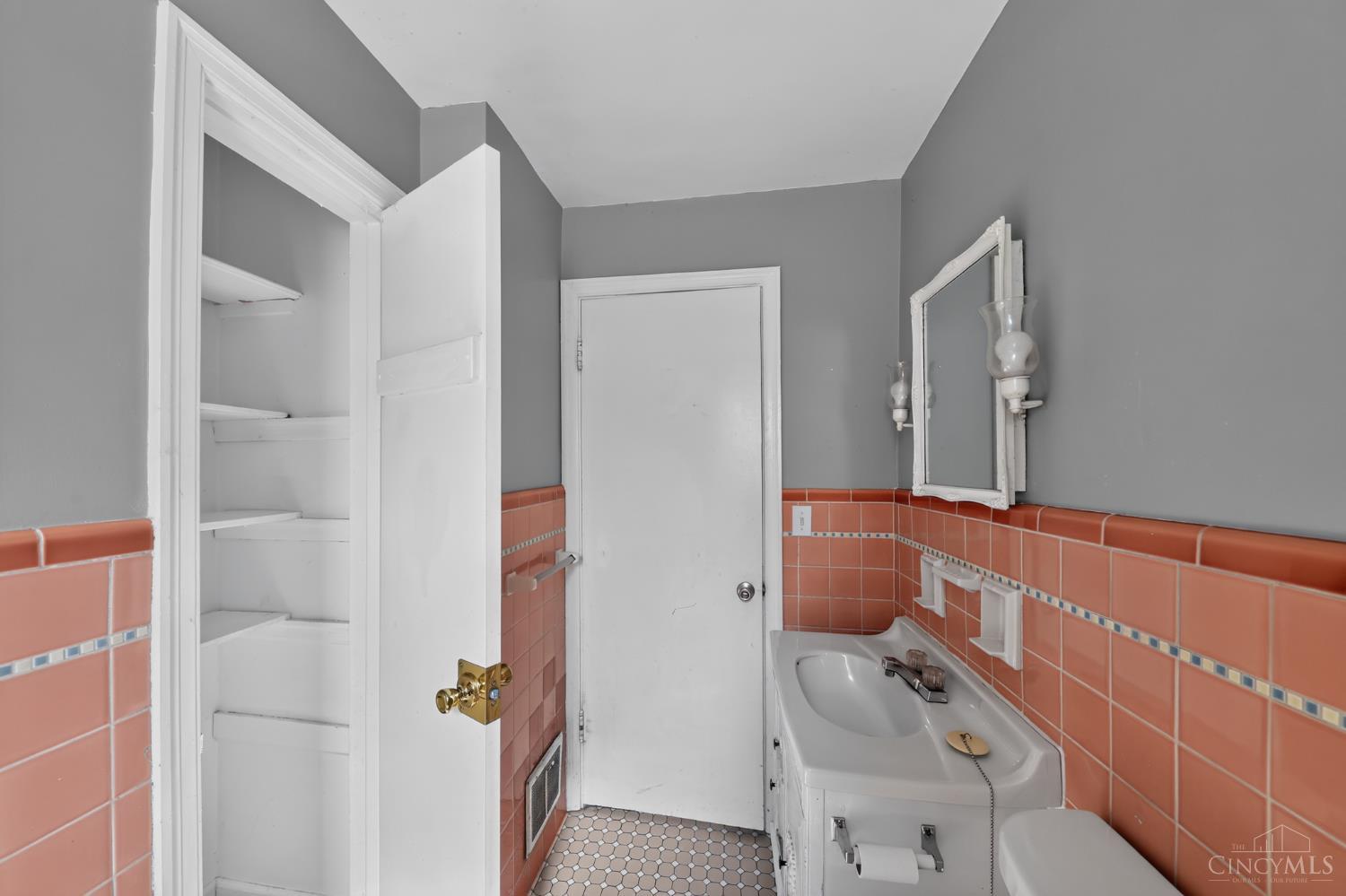 4367 Cappel Drive, Cincinnati, OH, 45205 — photo 21