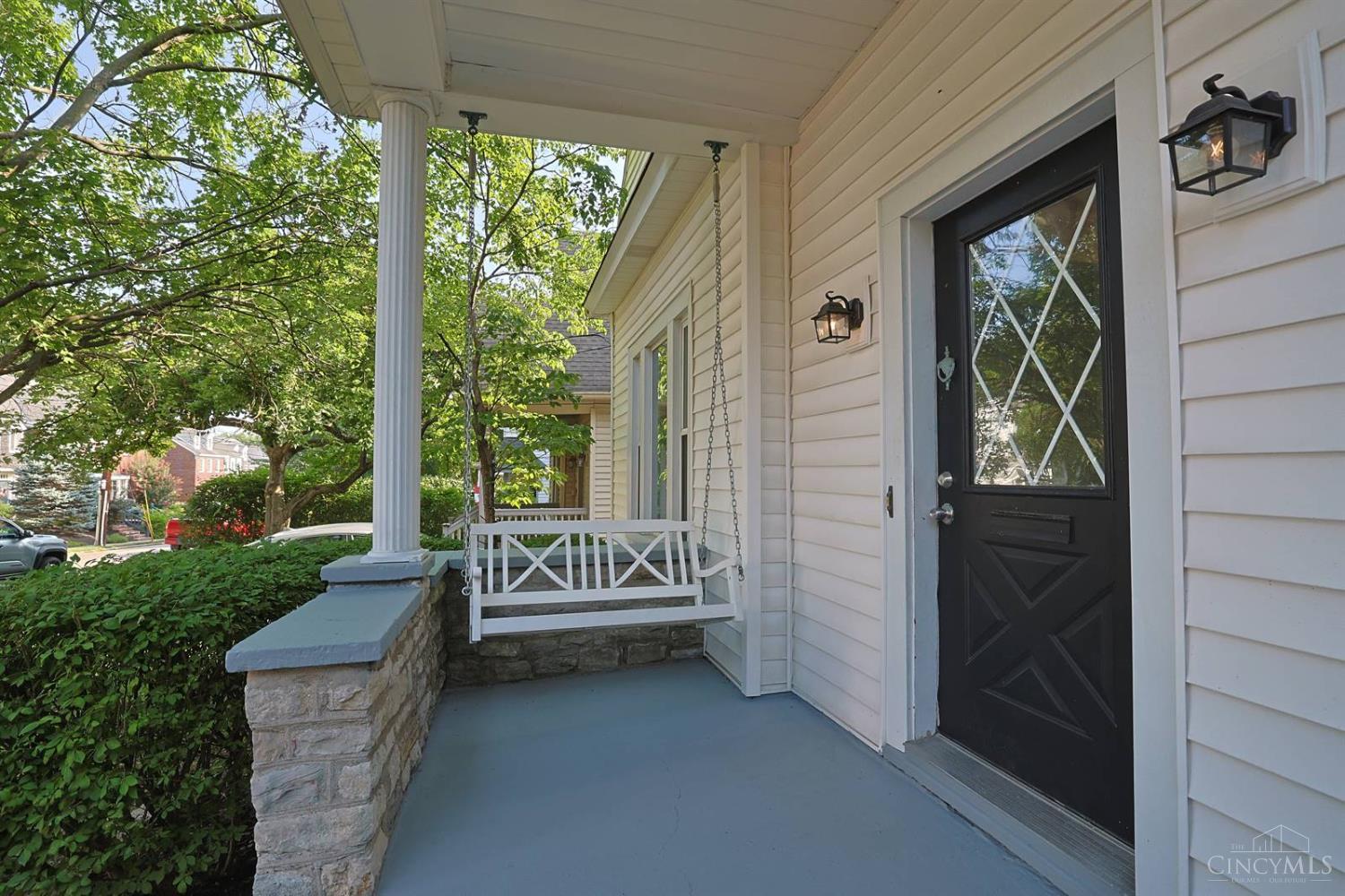 2nd image of 3626 Herschel Ave, Cincinnati, OH 45208 | MLS# 1885212