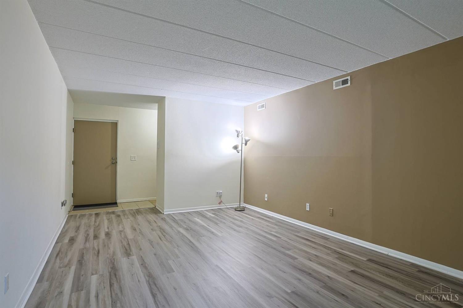 458 Grand Avenue #1, Cincinnati, OH, 45205 — photo 8