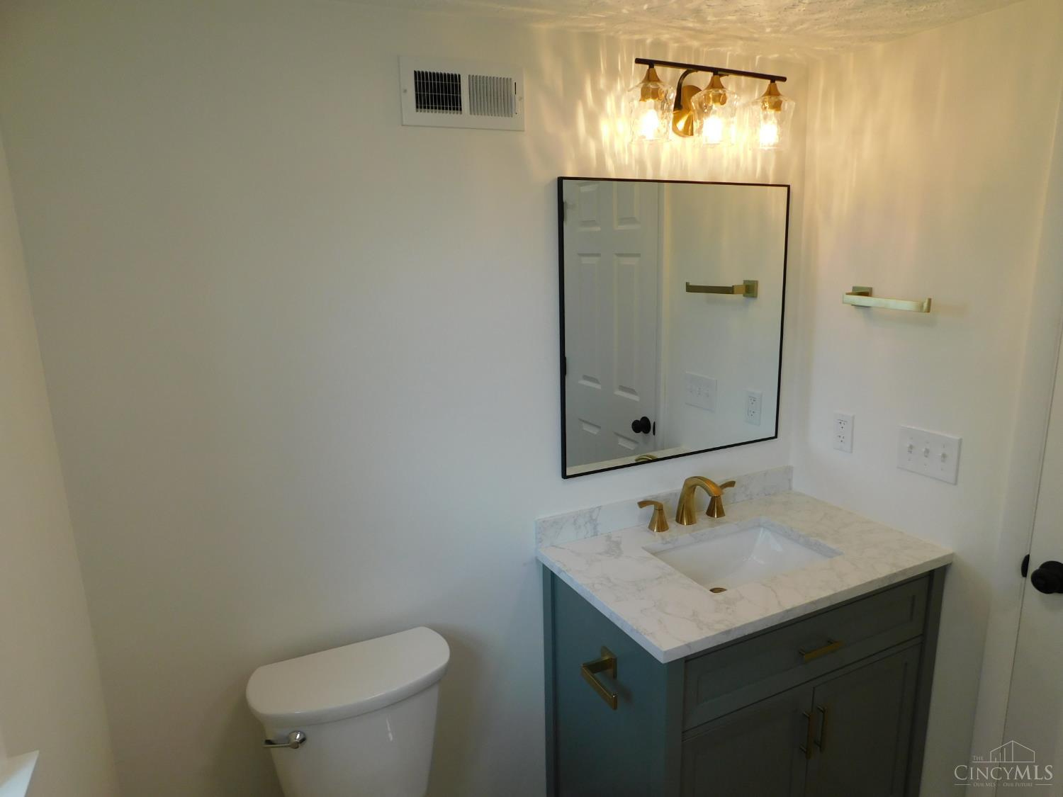11542 Carolina Trace Road, Harrison Twp, OH, 45030 — photo 11