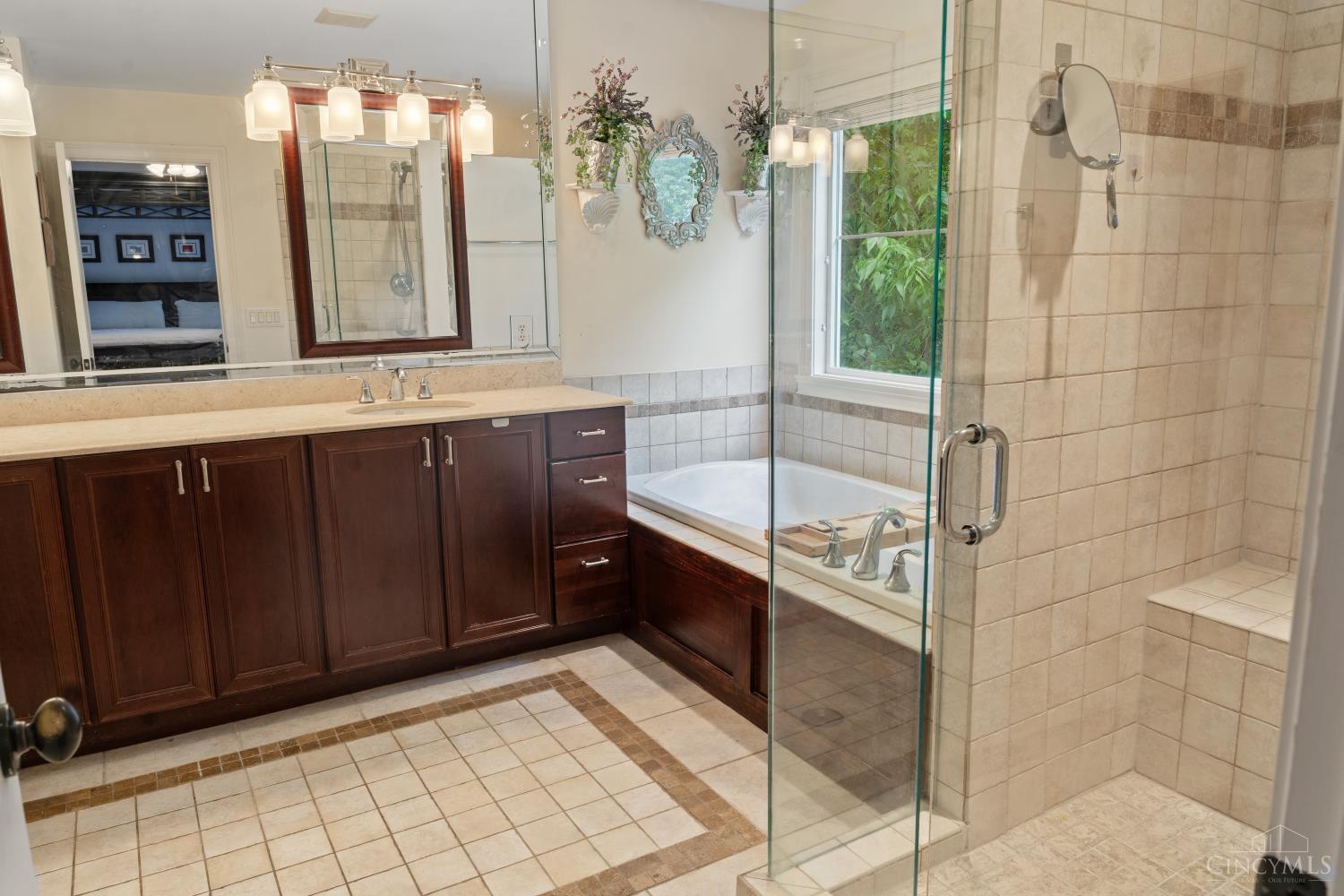 434 Stanley Avenue, Cincinnati, OH, 45226 — photo 12