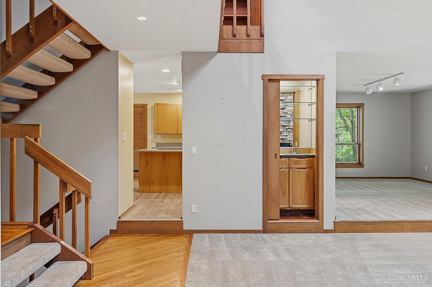 7 Laurelwood Drive, Miami Twp, OH, 45150 — photo 13
