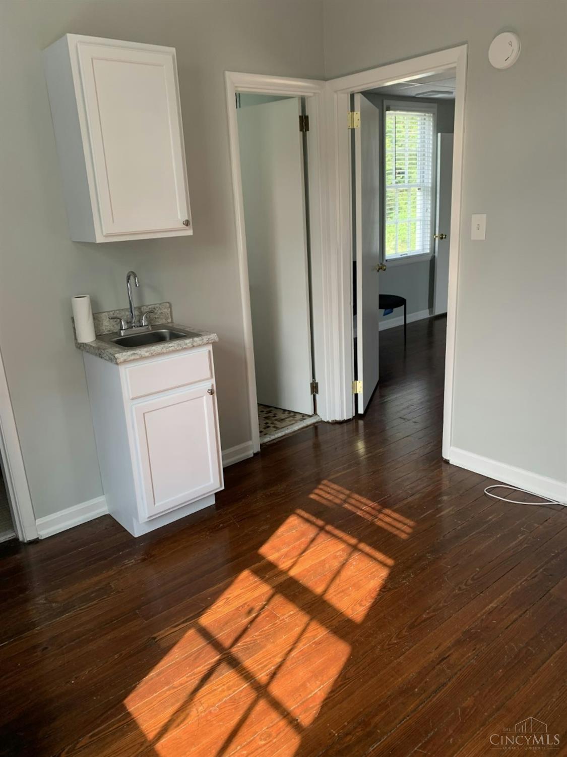 102 Wooster Pike, Milford, OH, 45150 — photo 9