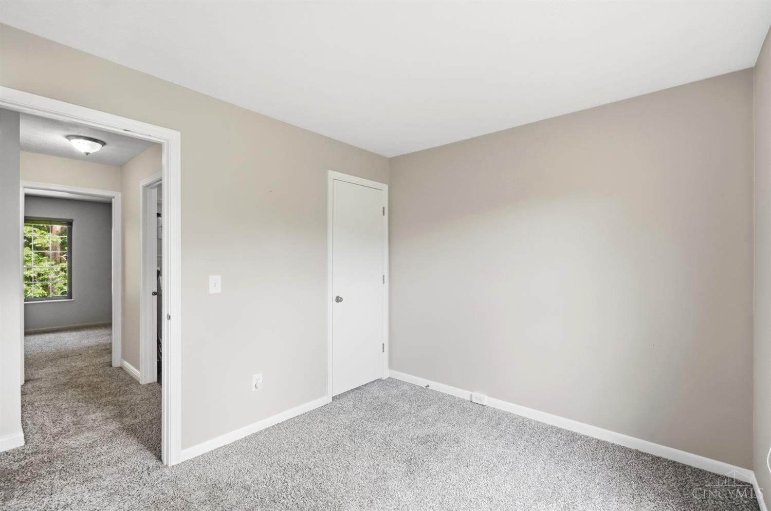 5392 Gantzfield Court, Sharonville, OH, 45241 — photo 27