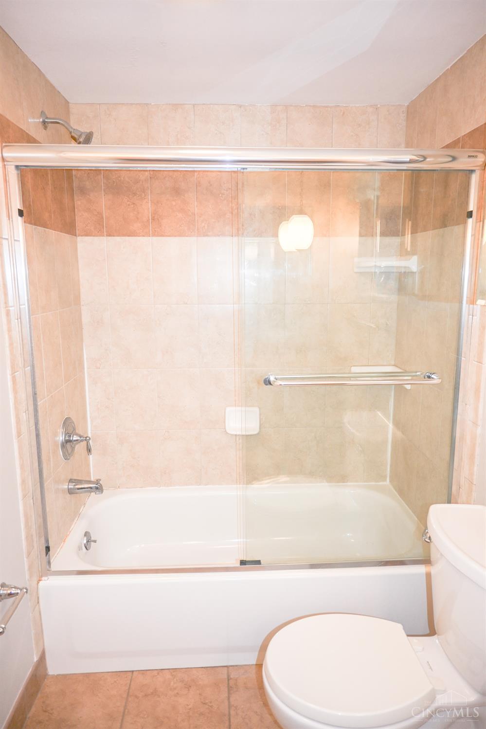 8152 Traverse Court, Montgomery, OH, 45242 — photo 20