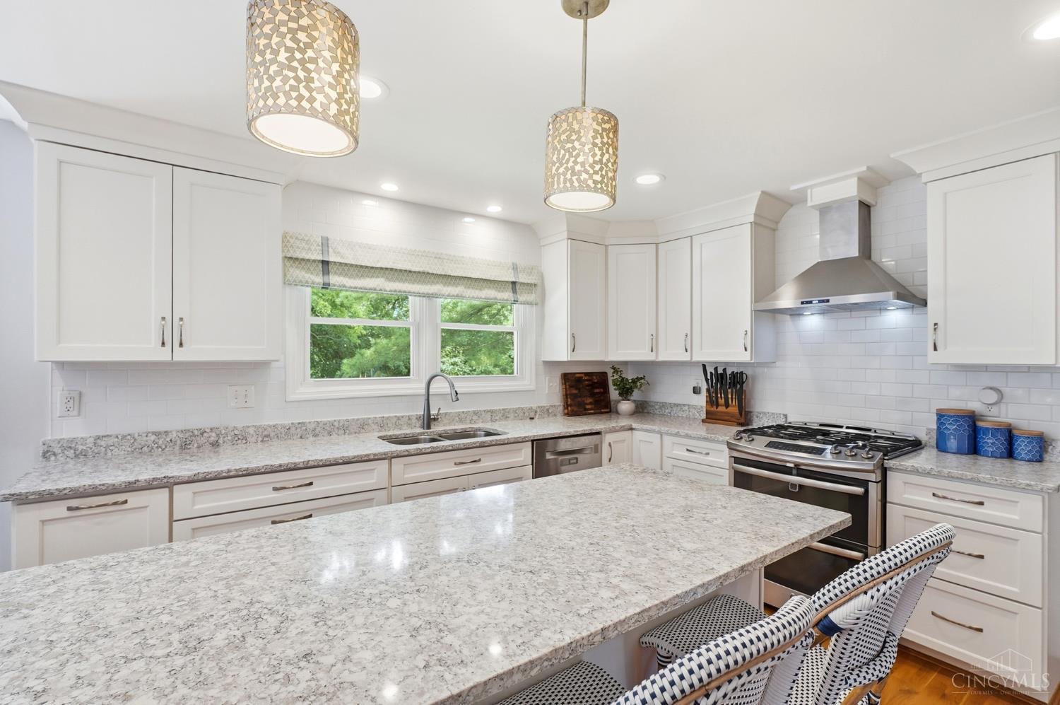 8060 Ashley View Drive