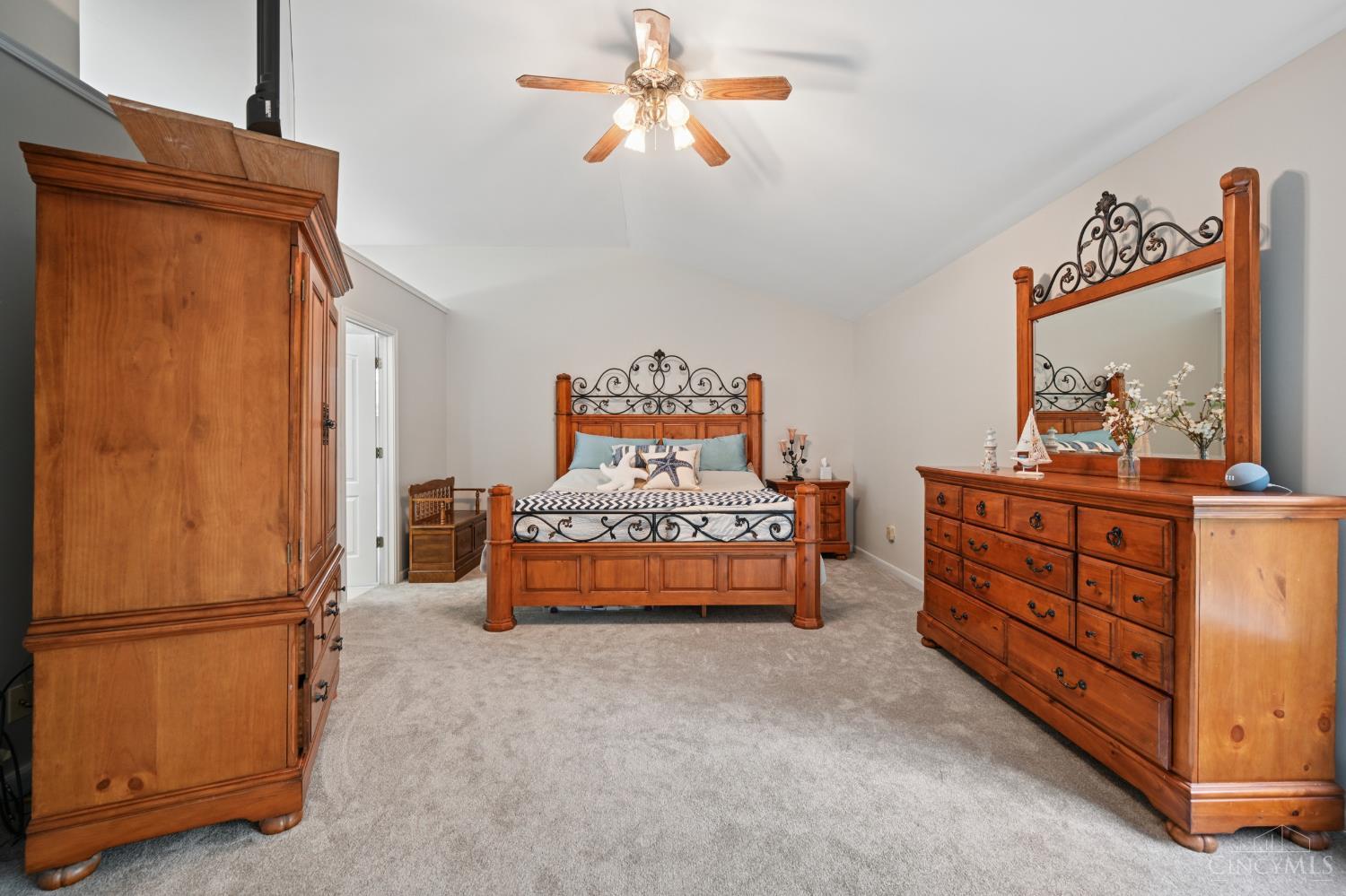 8592 Sunmont Drive, Anderson Twp, OH, 45255 — photo 9