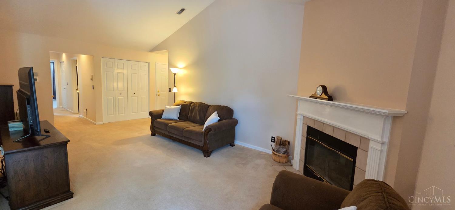 5149 Carriage Hill, Green Twp, OH, 45248 — photo 6