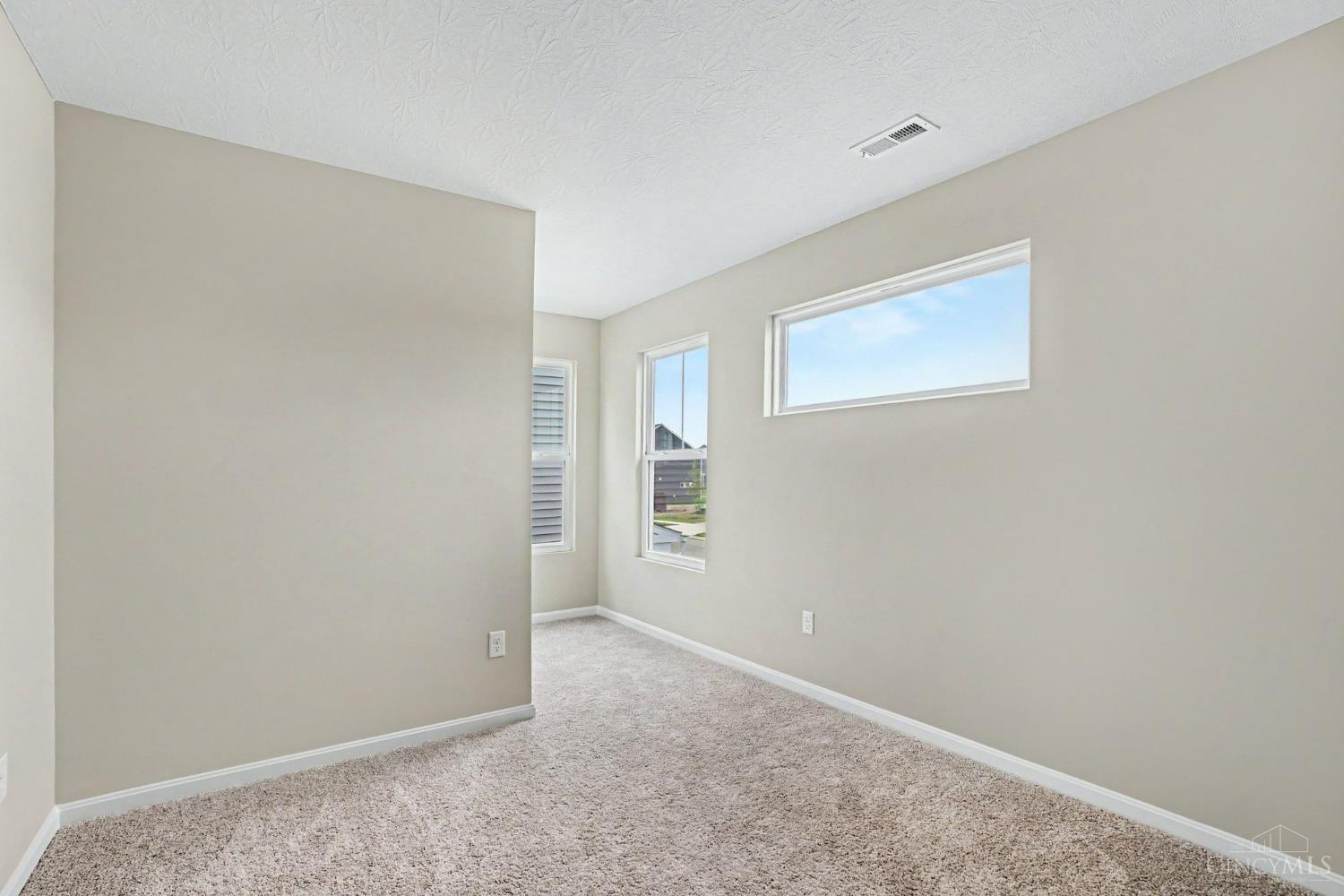 2063 Longmeadow Lane, Batavia, OH, 45103 — photo 12