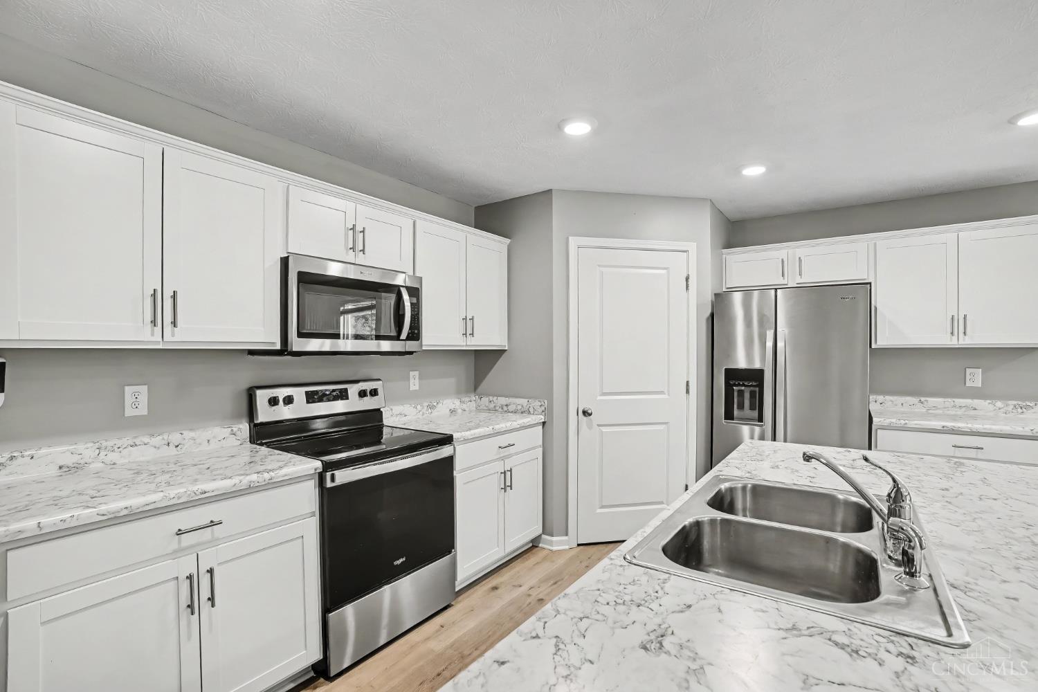 123 Ashburn Way, New Richmond, OH, 45157 — photo 5
