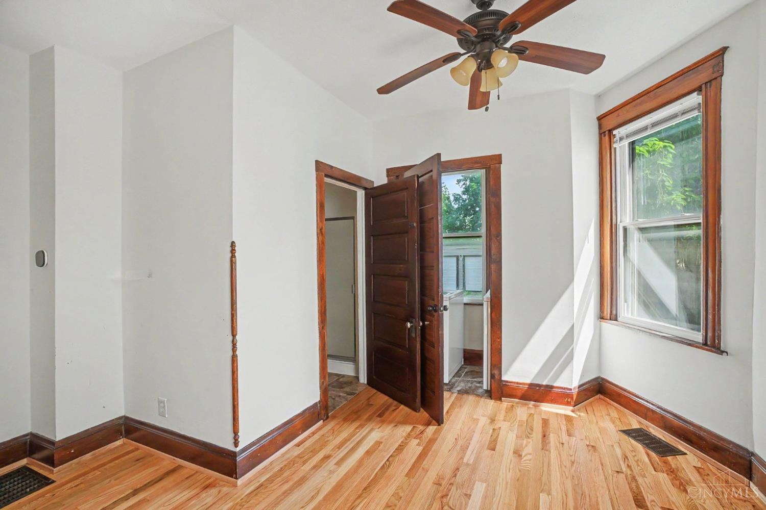 2428 Robertson Avenue, Norwood, OH, 45212 — photo 8