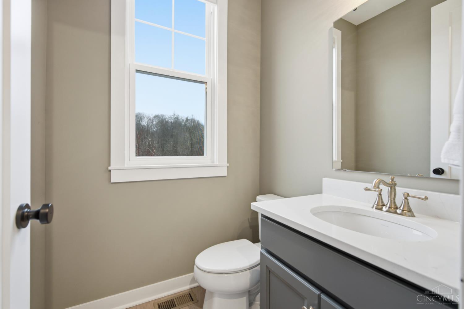 102 Blossom View Drive, Loveland, OH, 45140 — photo 33