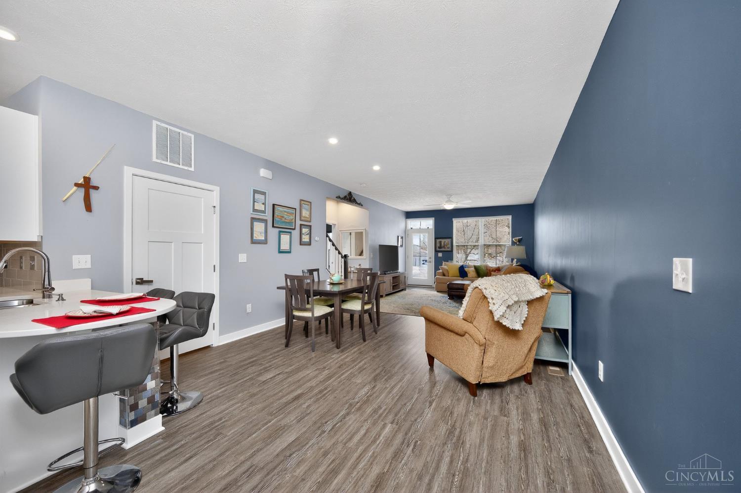 5973 Old Pebble Path, Liberty Twp, OH, 45044 — photo 3