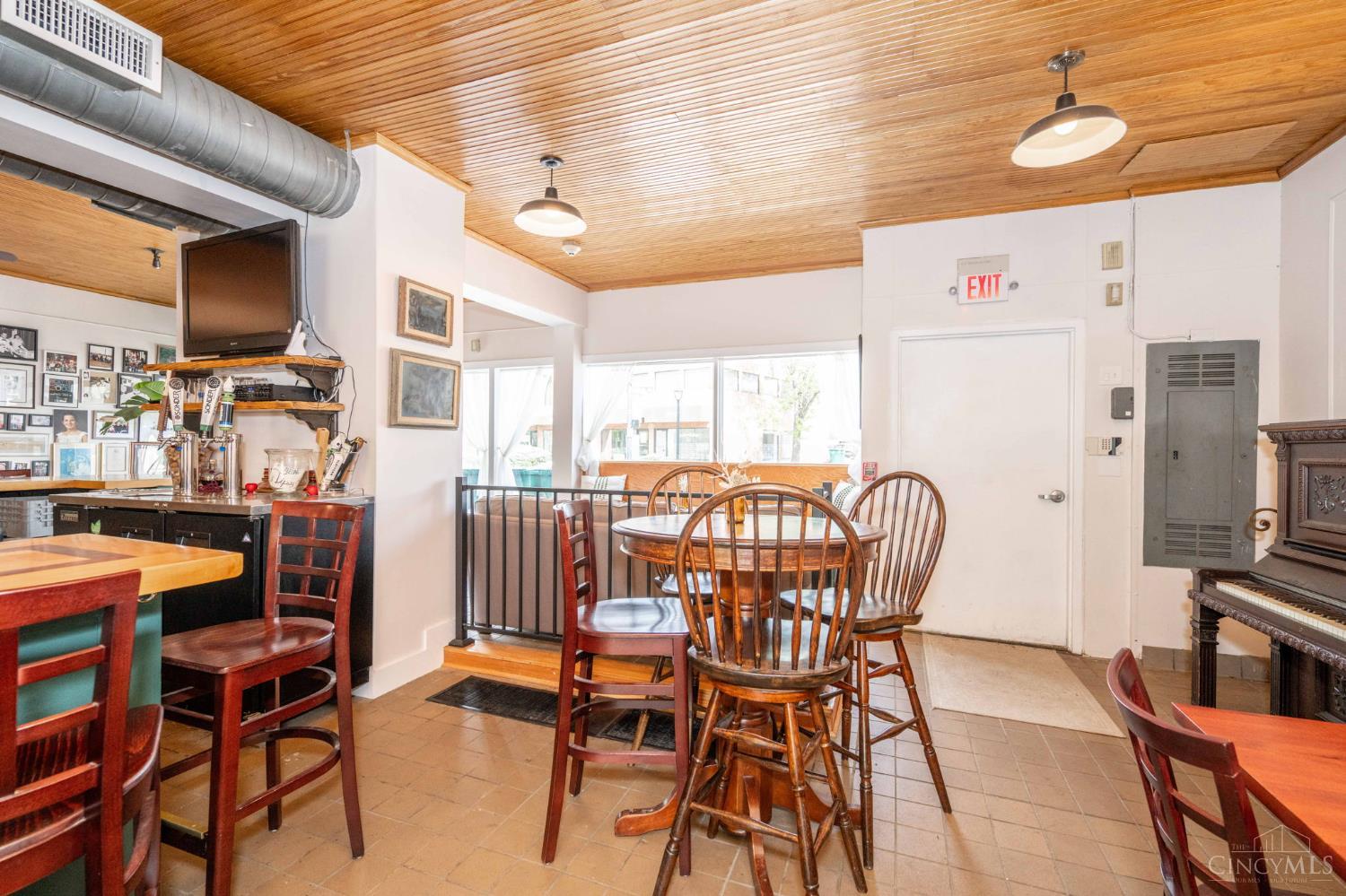 2021 Madison Road, Cincinnati, OH, 45208 — photo 18