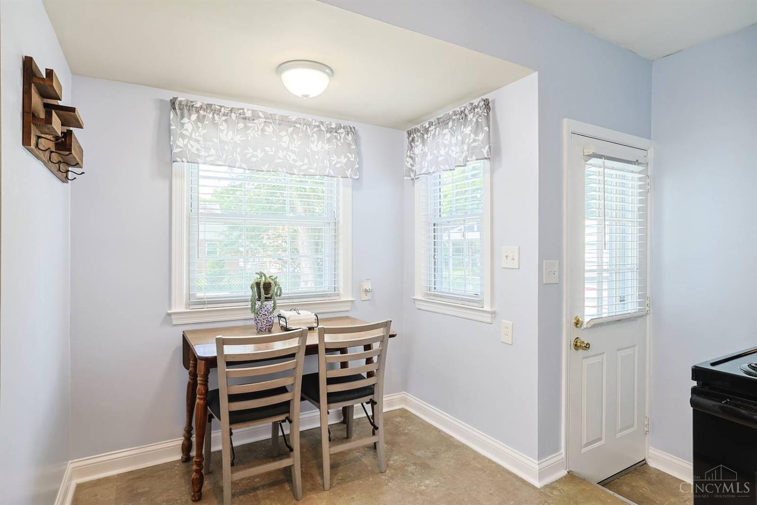 3841 Gardner Avenue, Silverton, OH, 45236 — photo 9